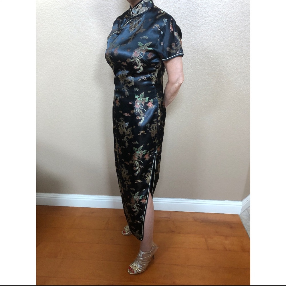 Traditional floor length Chinese Dress